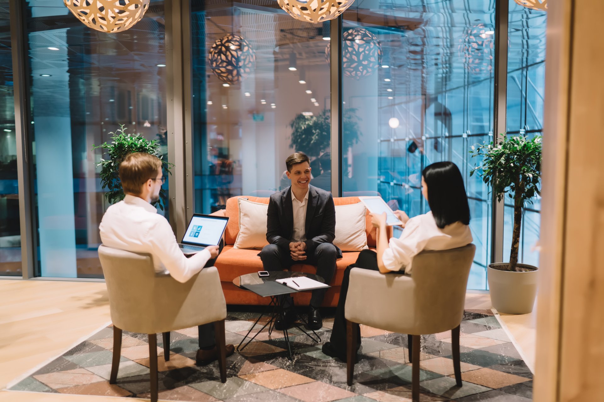 recruiters-interviewing-candidate-for-job-in-moder-2023-01-25-11-38-24-utc-1